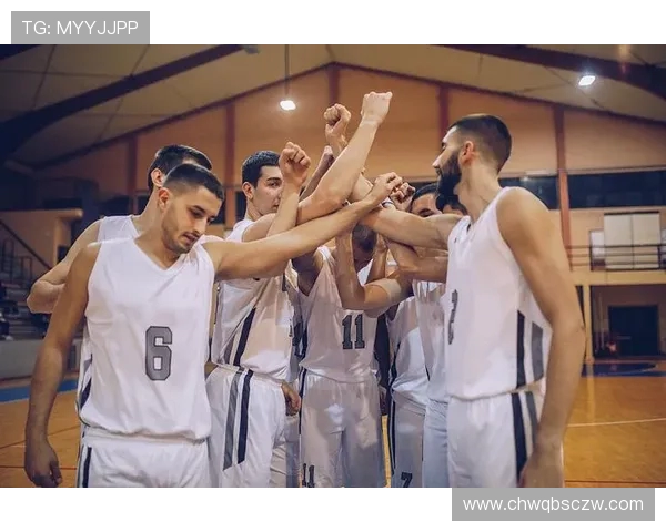 以篮球为核心探讨团队协作与个人竞技精神在现代体育中的融合发展