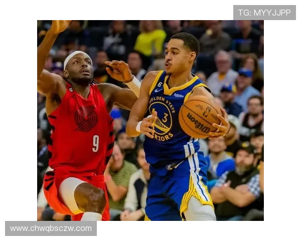 开拓者挑战勇士力争突破季后赛边缘，精彩对决一触即发