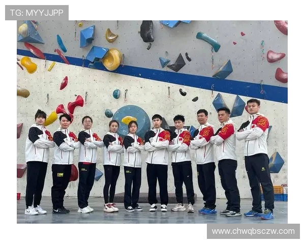 南京攀岩队在世界街舞大赛中的灵活性表现引发热议与赞赏 南京攀岩队在世界街舞大赛中的灵活性表现引发热议与赞赏