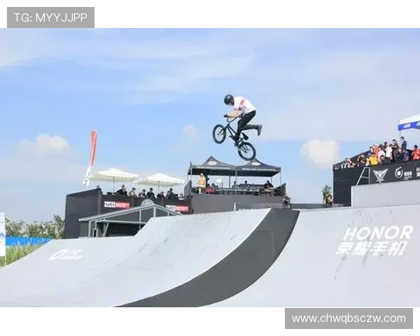 赛后复盘：上海极限运动队与南京极限运动队的精彩对决与力量较量分析